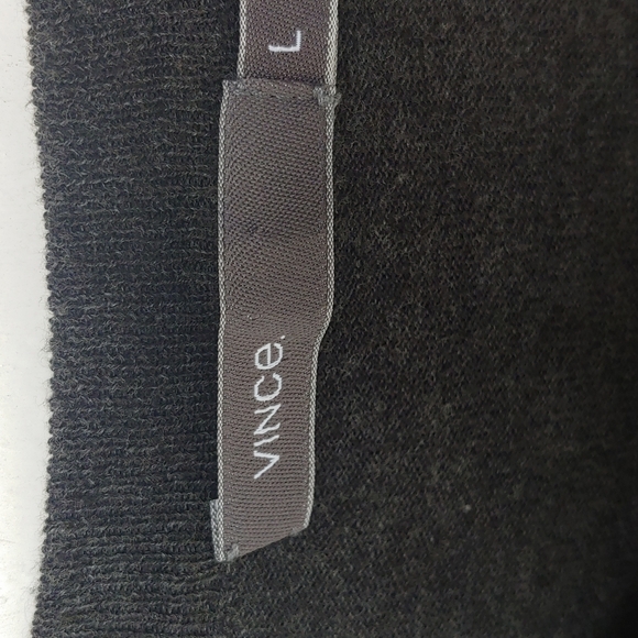 Vince Light sweater, Large, Gray & white. - Picture 3 of 5
